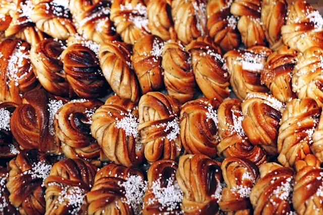 70-årig kvinna får fängelse för att ha sålt bullar på Facebook